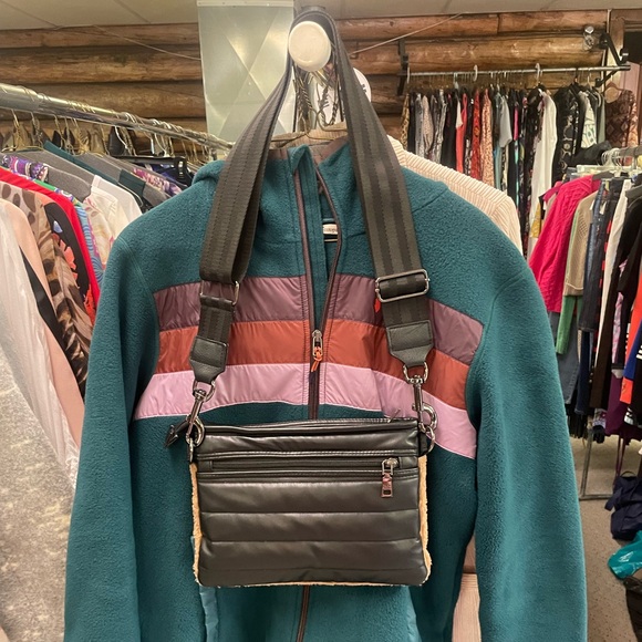 🤎Like New Evereves Think Royln Bum Bag - Picture 6 of 7